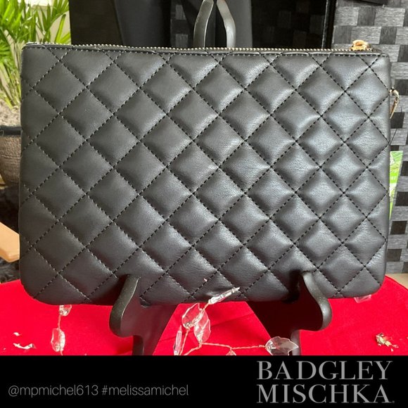 NWT Badgley Mischka Studio Black Vegan Leather Wristlet Clutch - Picture 4 of 6